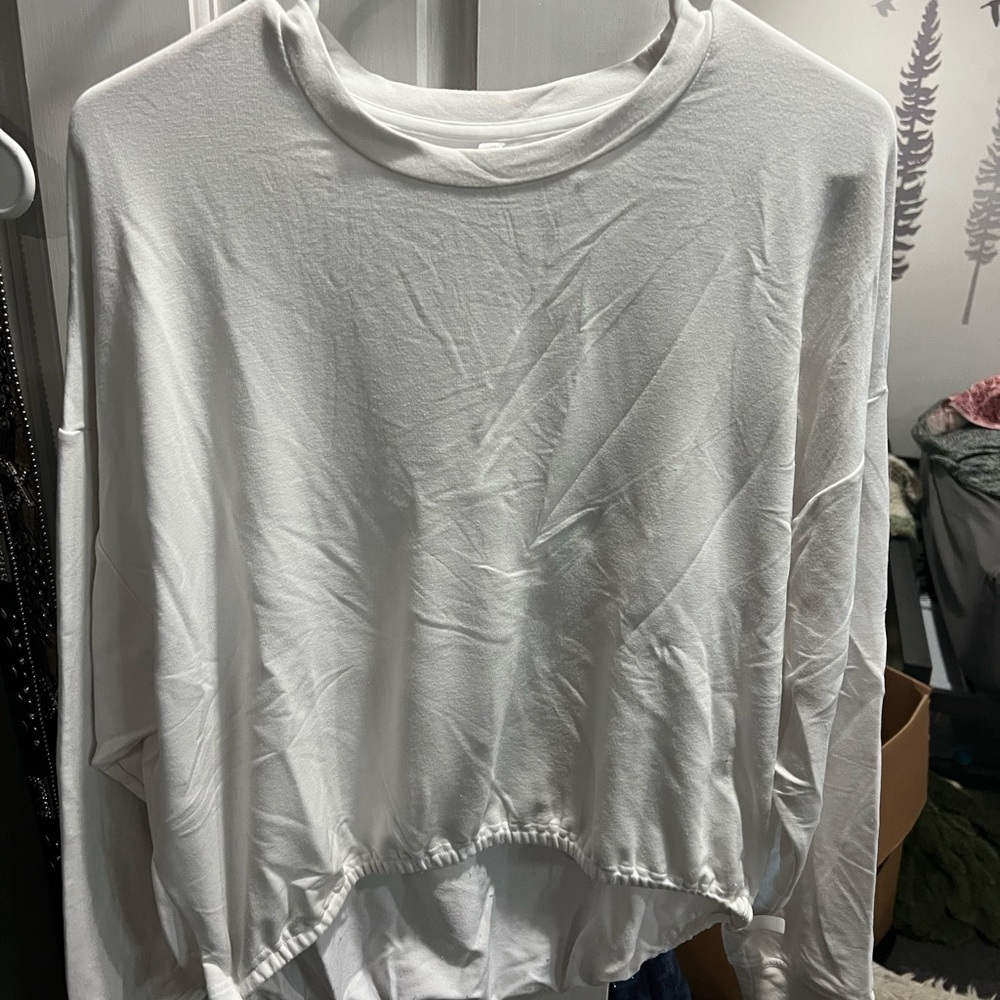 Fabletics Gray Long Sleeve Crop Hoodie